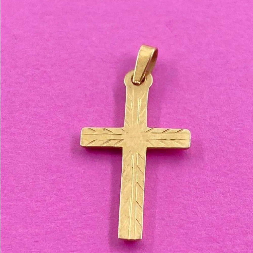 14k YG Vintage Cross Pendant, Small Solid Gold   Necklace Pendant, Yellow Gold